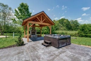 Hot tub at Waterside at Blue Ridge